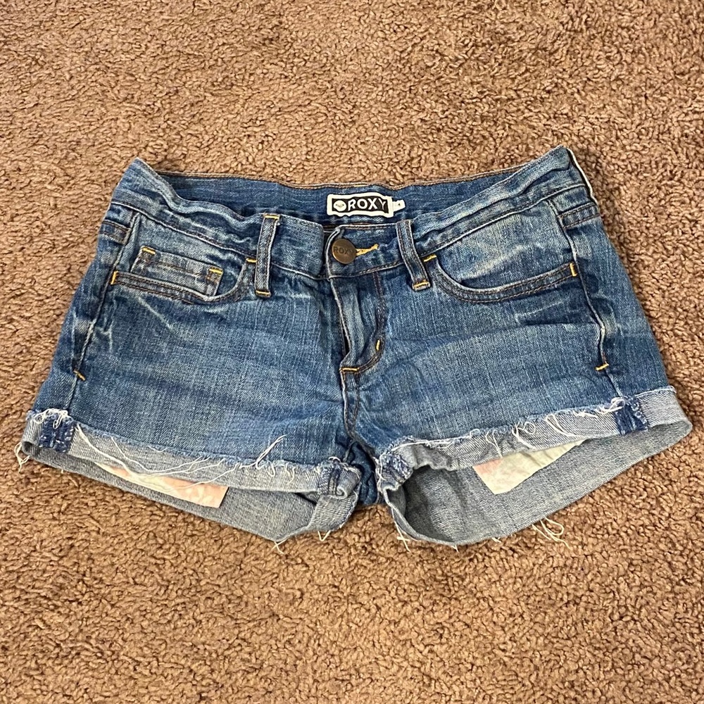 Roxy shorts